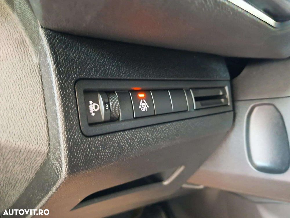 Peugeot 3008 1.2 PureTech S&S EAT8 Allure - 14