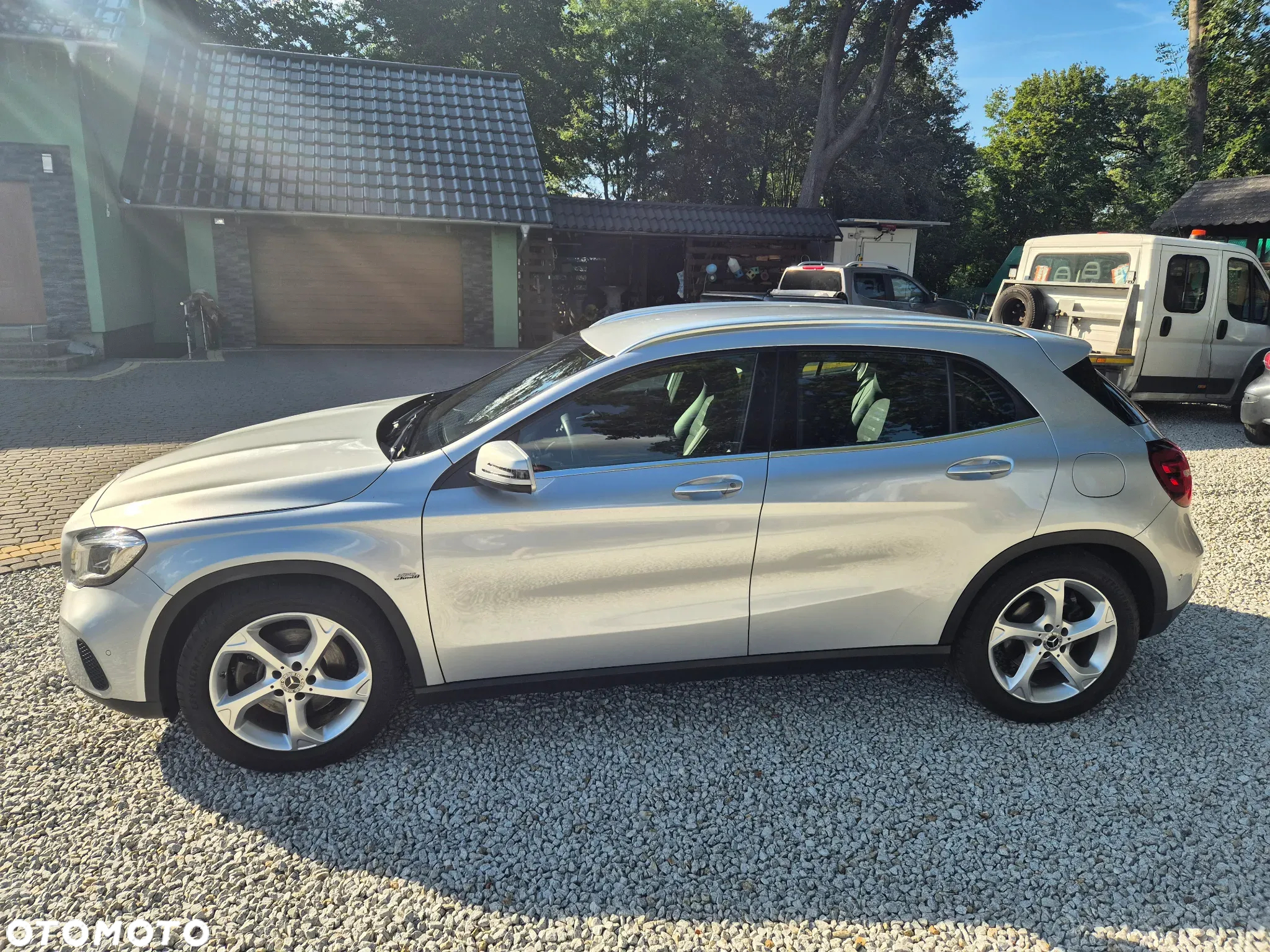 Mercedes-Benz GLA 220 4-Matic - 5