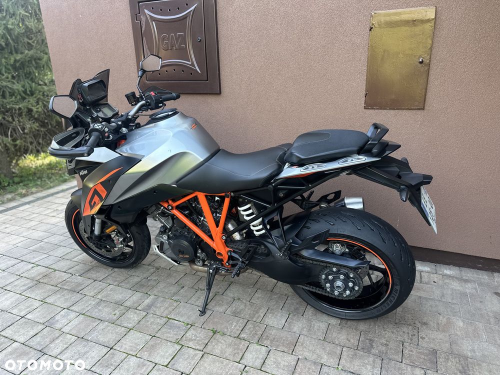 KTM Super Duke - 15