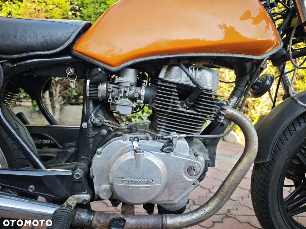 Honda CB - 10