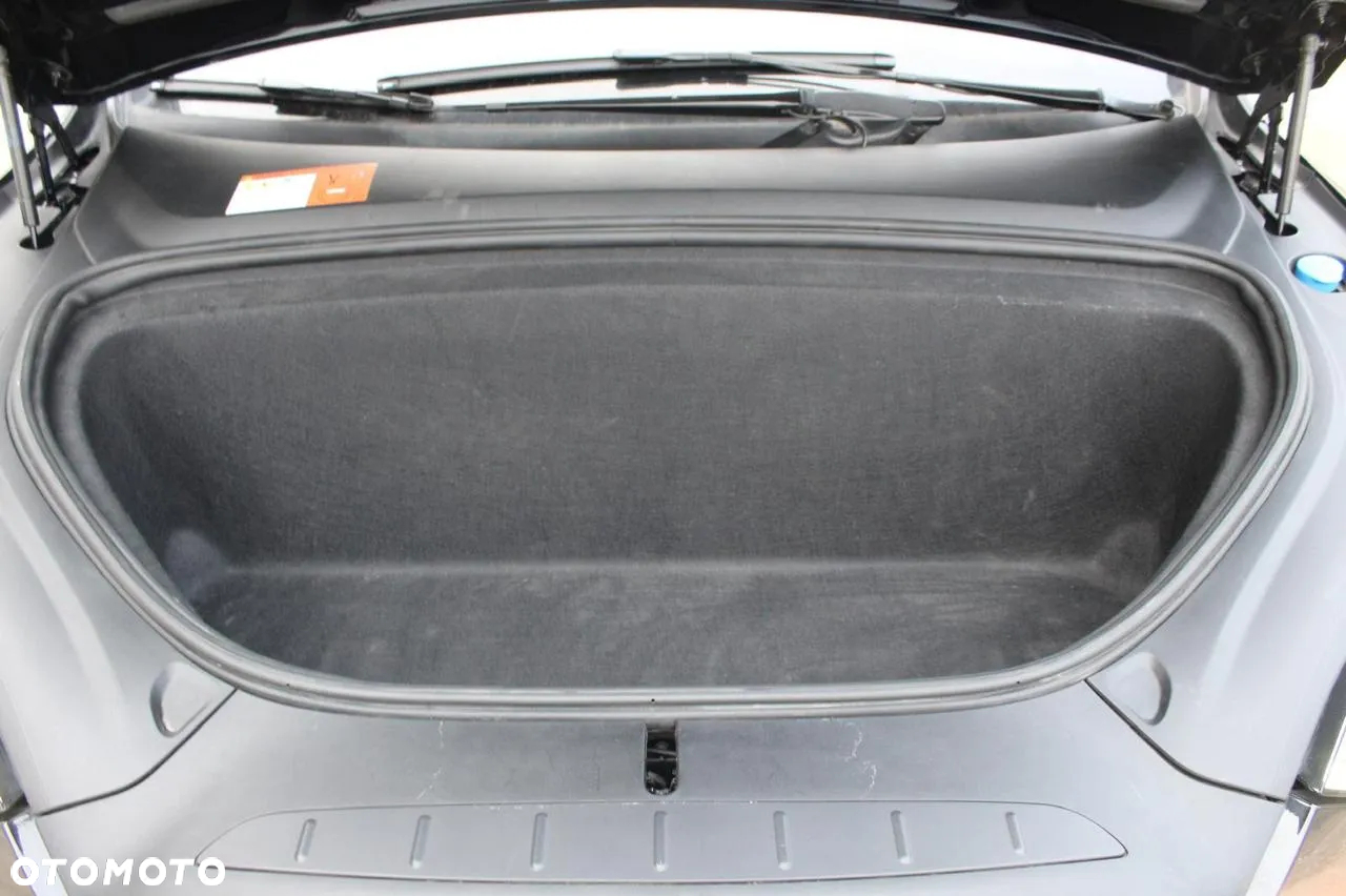 Tesla Model X Long Range Plus - 8