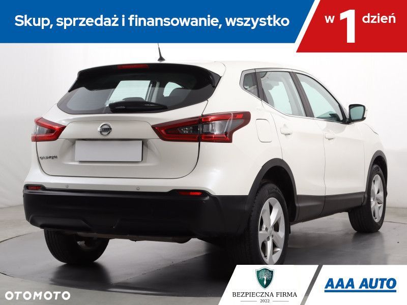 Nissan Qashqai - 6