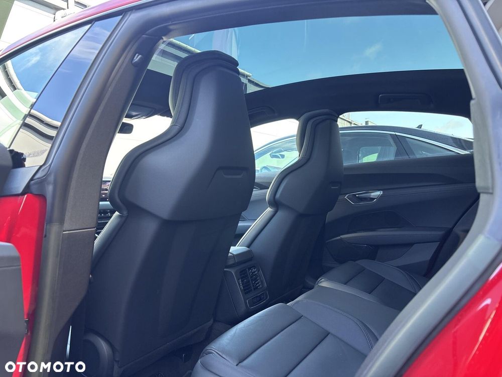 Audi e-tron GT - 28