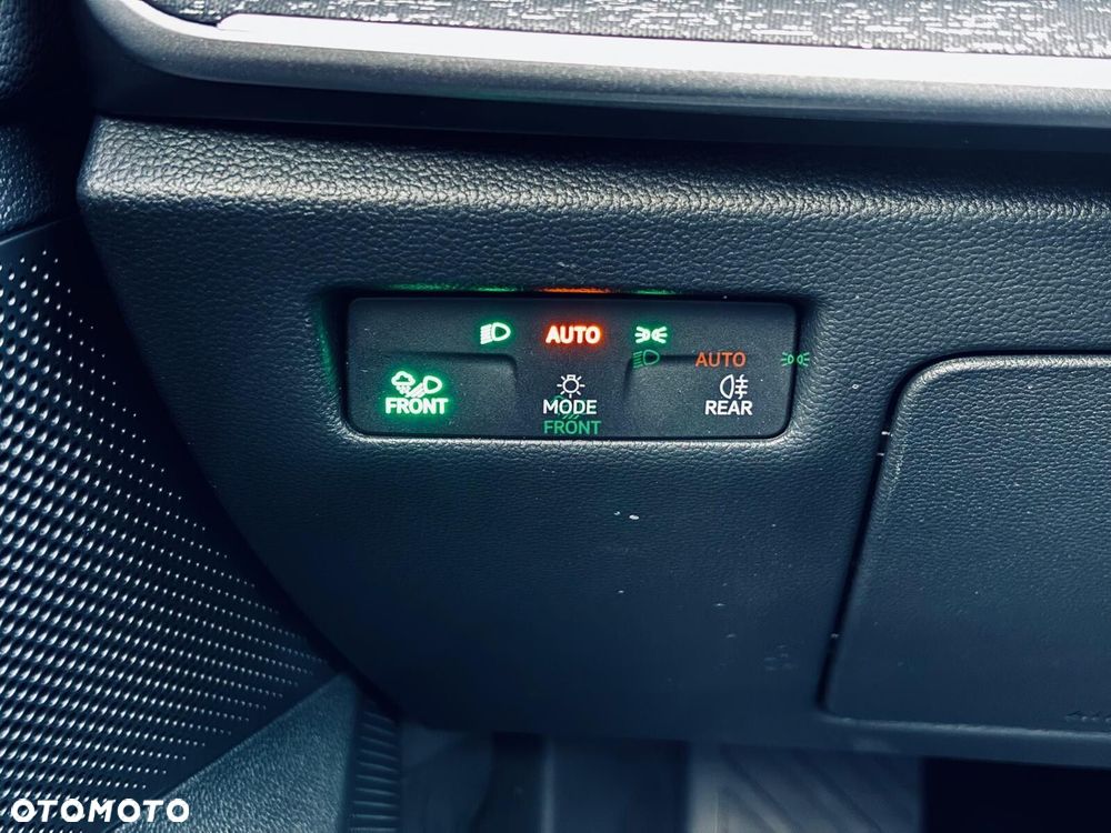 Skoda Superb 2.0 TDI SCR 4x4 Selection DSG - 38