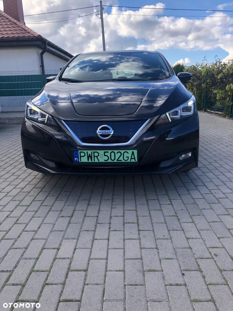 Nissan Leaf - 2