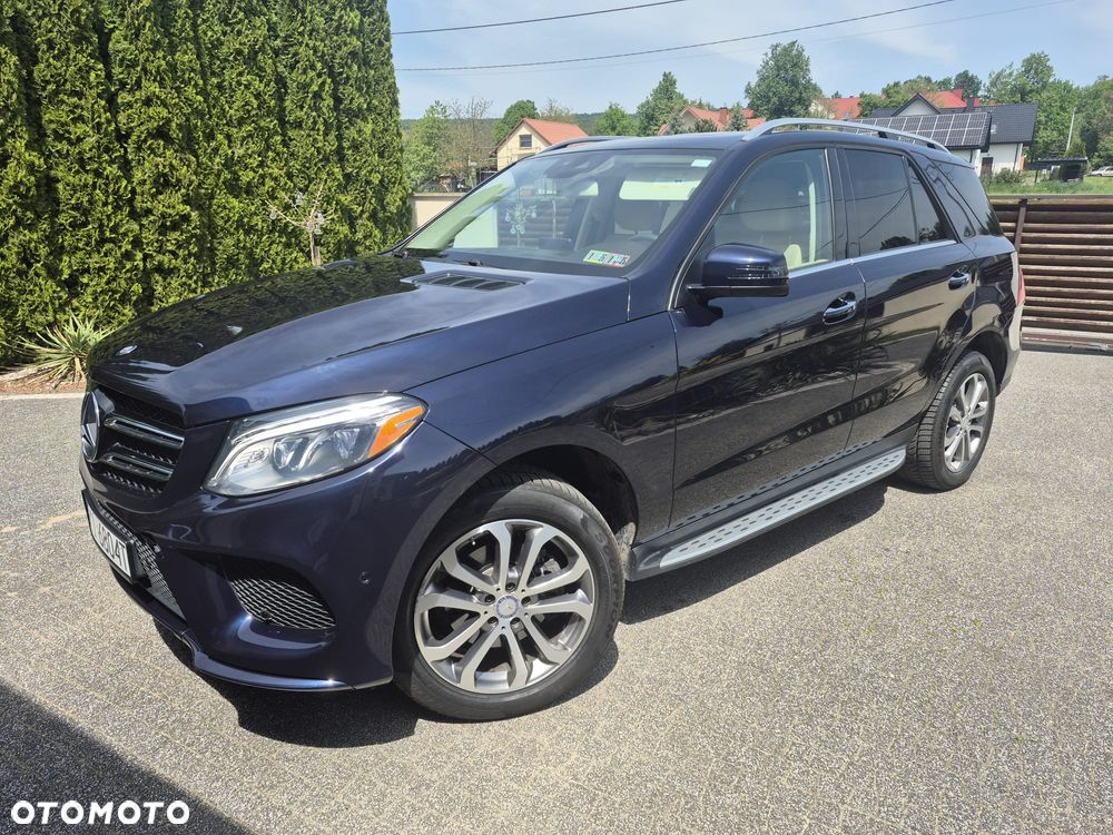 Mercedes-Benz GLE - 13