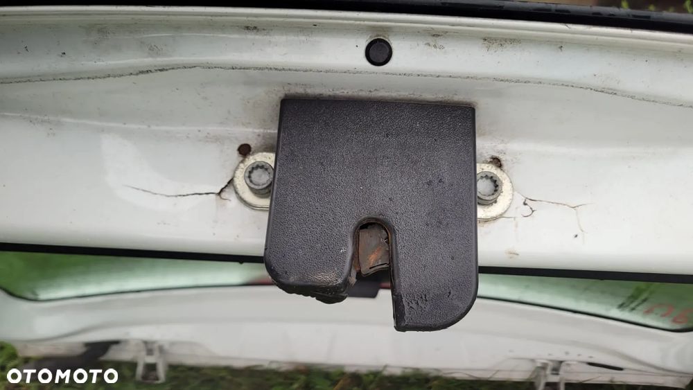 VW UP MII CITIGO 3-D KLAPA BAGAZNIKA - 3