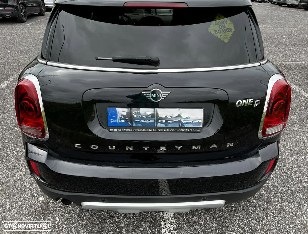 MINI Countryman One D - 4
