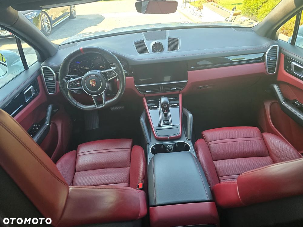 Porsche Cayenne Standard - 11