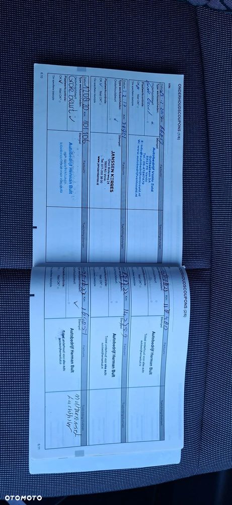 Renault Scenic 2.0 16V Privilege CVT - 29