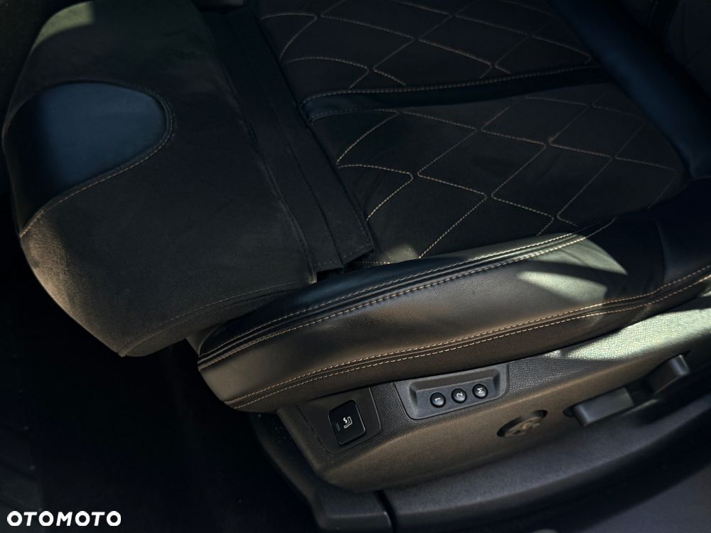 Peugeot 3008 2.0 BlueHDi GT S&S EAT8 - 9