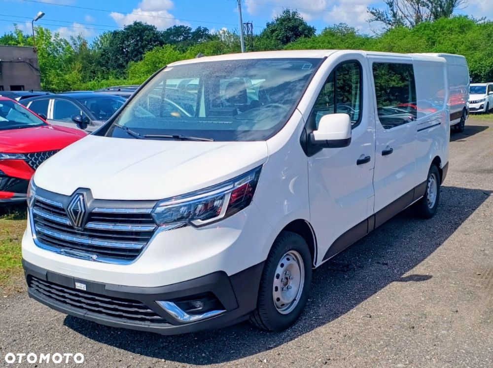 Renault TRAFIC - 2