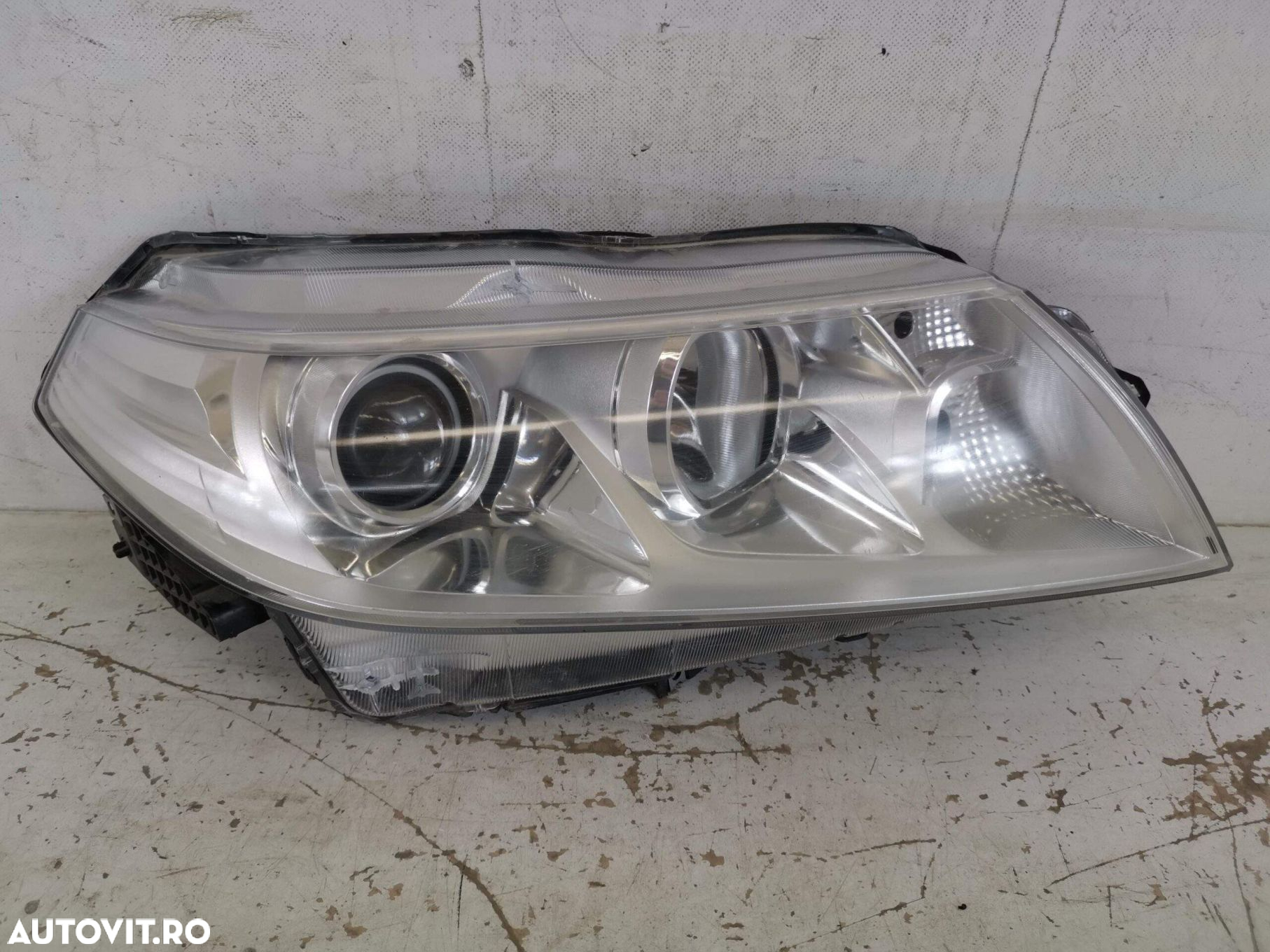 Far Dreapta Cu Halogen Suzuki  Vitara 2 [2014 - 2018] Original Avariat - 2