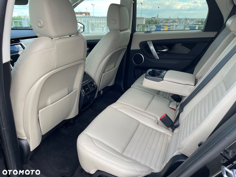 Land Rover Discovery Sport 2.0 P200 mHEV - 24