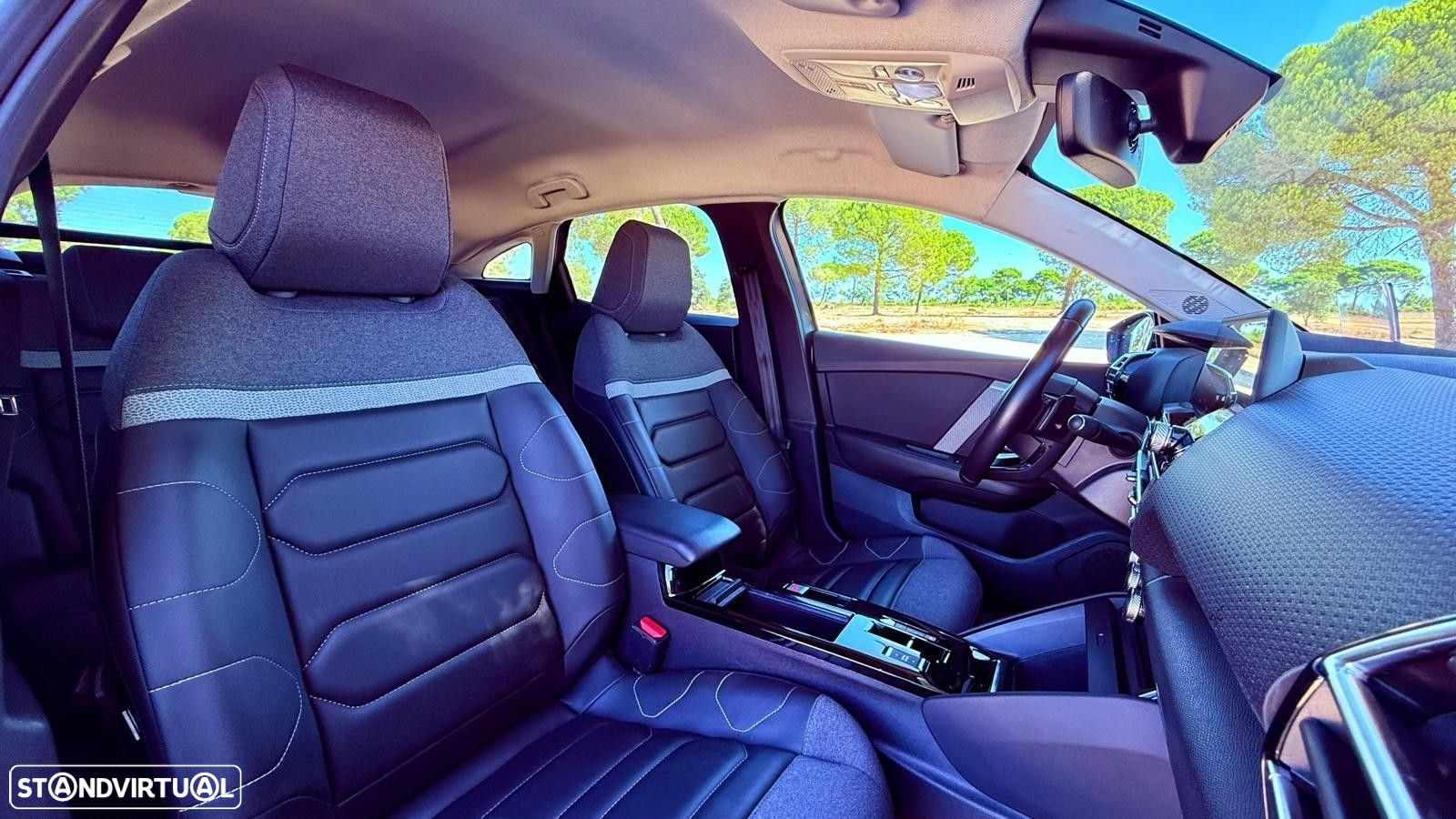 Citroën C4 1.2 PureTech Shine Pack EAT8 - 32