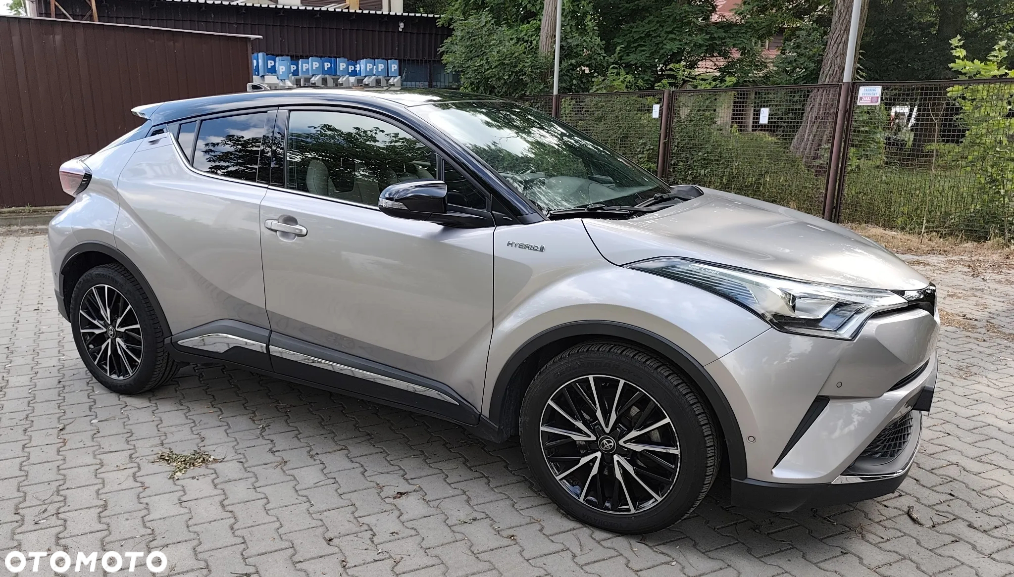 Toyota C-HR 1.8 Hybrid GPF Executive - 21