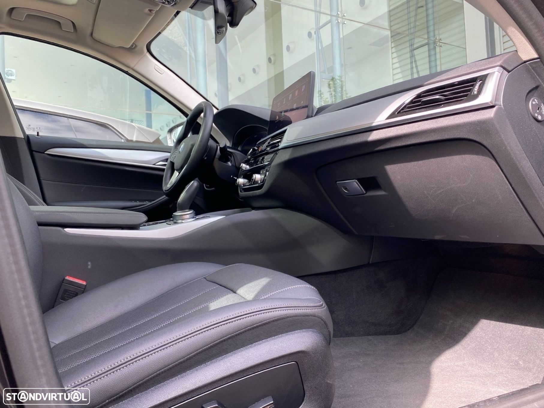 BMW 530 e - 18