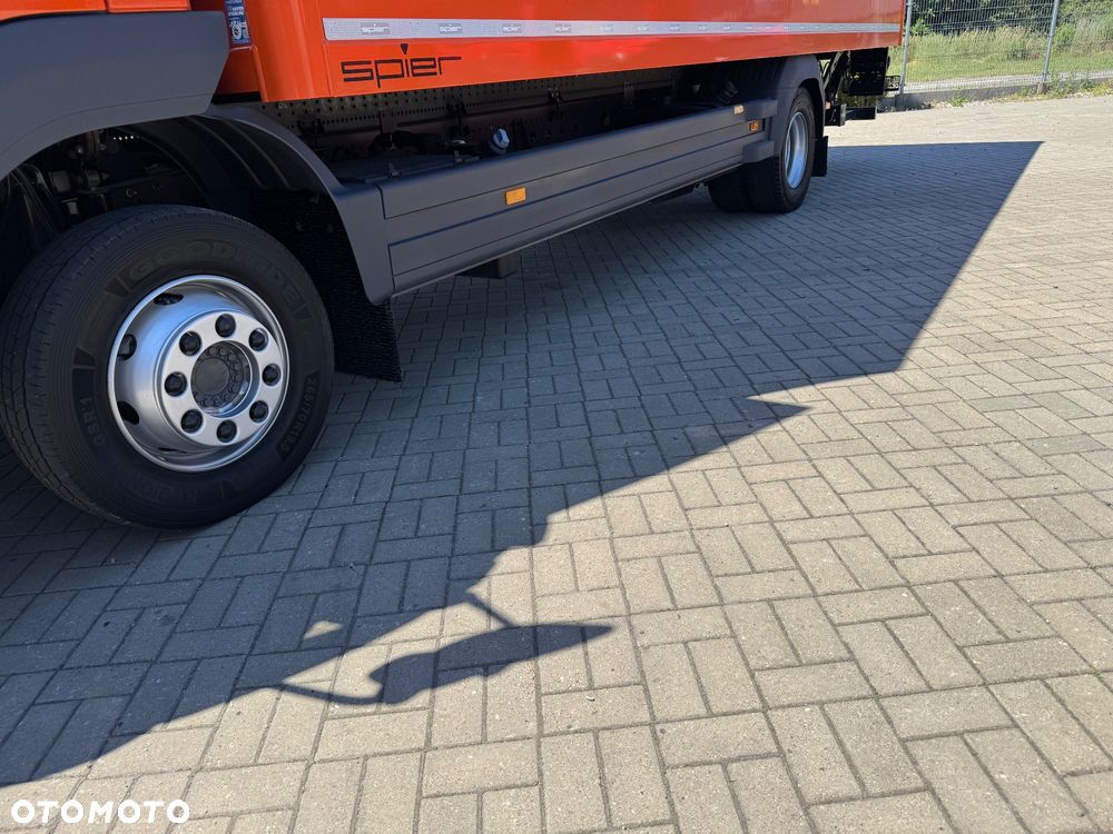 Mercedes-Benz ATEGO - 26