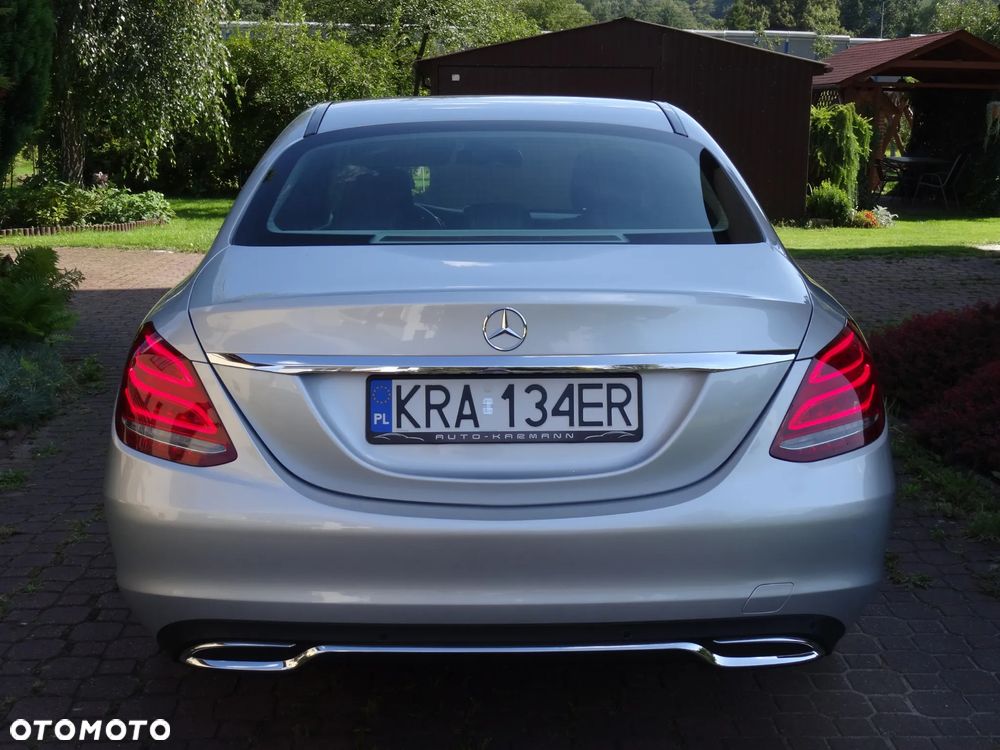 Mercedes-Benz Klasa C 180 Avantgarde - 38