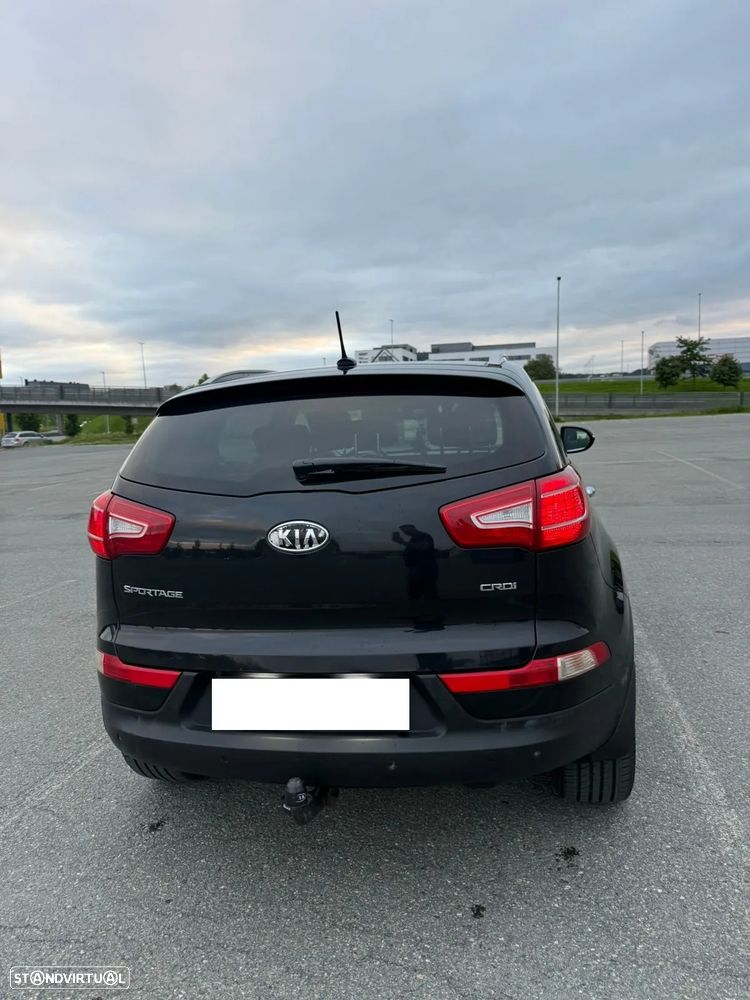 Kia Sportage 2.0 CRDI TX - 3