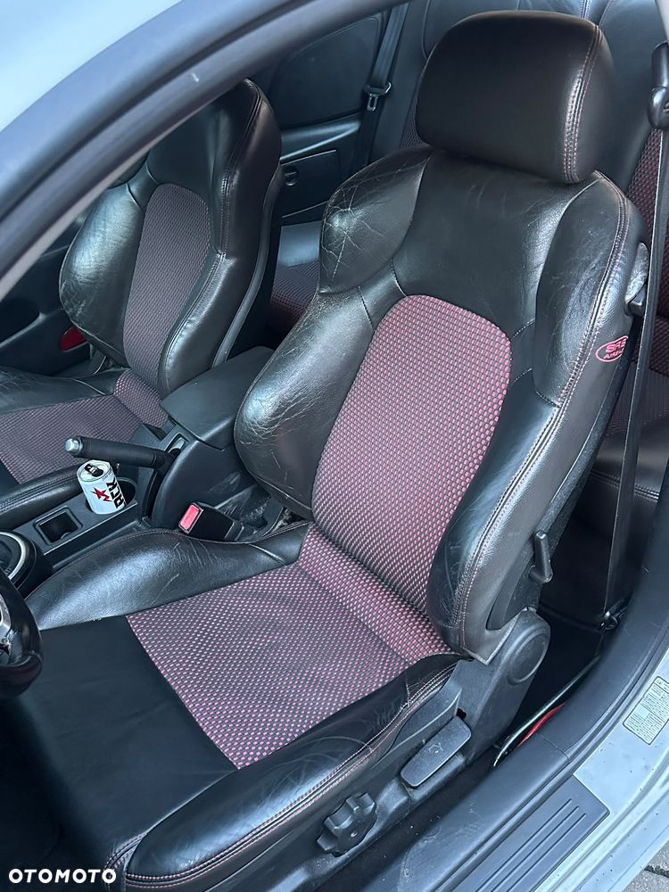 Hyundai Coupe 2.0 GLS - 11