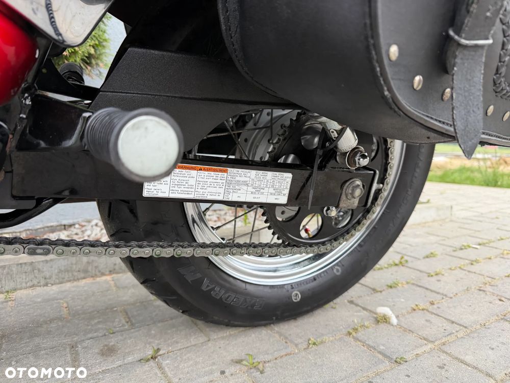 Suzuki Intruder - 40