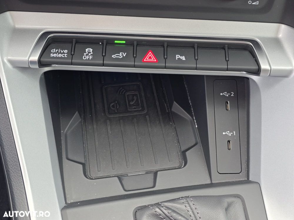 Audi Q3 45 TFSIe S tronic - 8