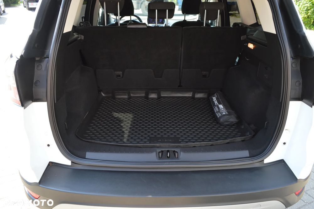 Ford Kuga 2.0 TDCi 4x4 Titanium - 13