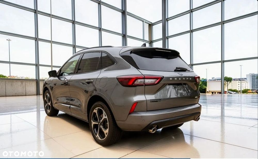 Ford Escape 2.0 EcoBoost AWD Titanium - 4