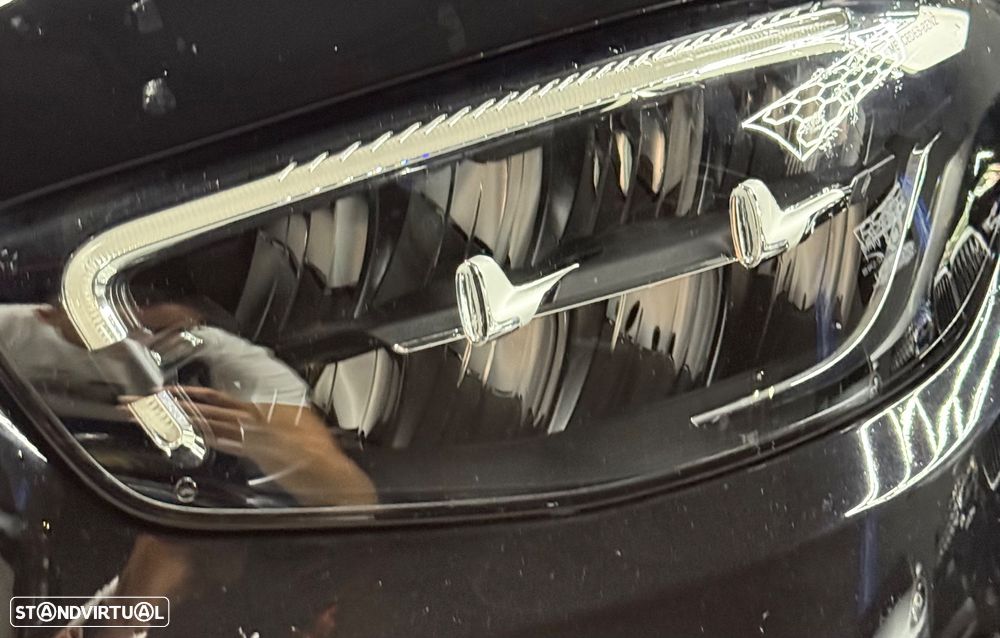 Mercedes-Benz E 300 de 4Matic 9G-TRONIC Avantgarde - 13