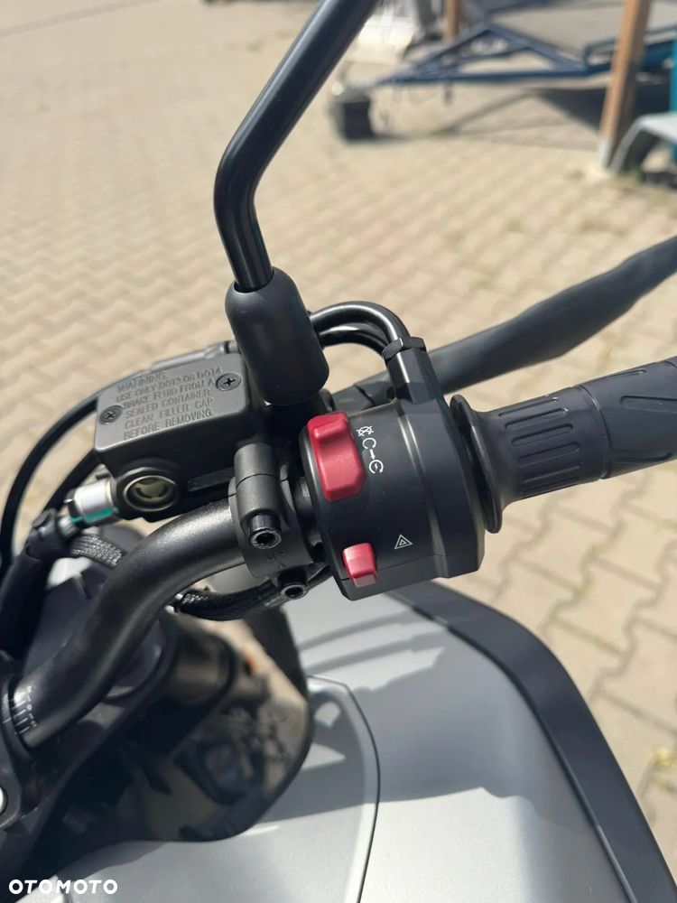 CFMoto NK - 15