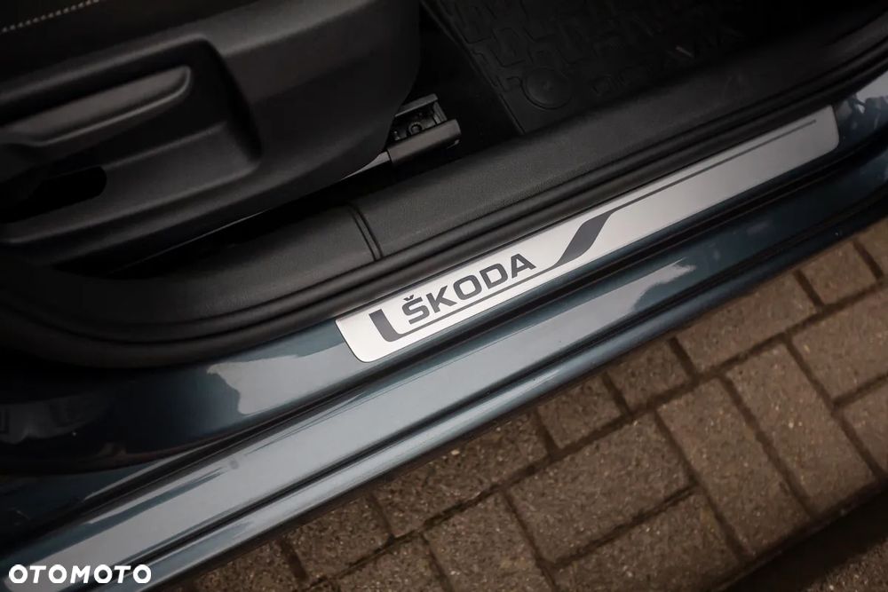 Skoda Octavia 2.0 TDI DSG Drive - 24