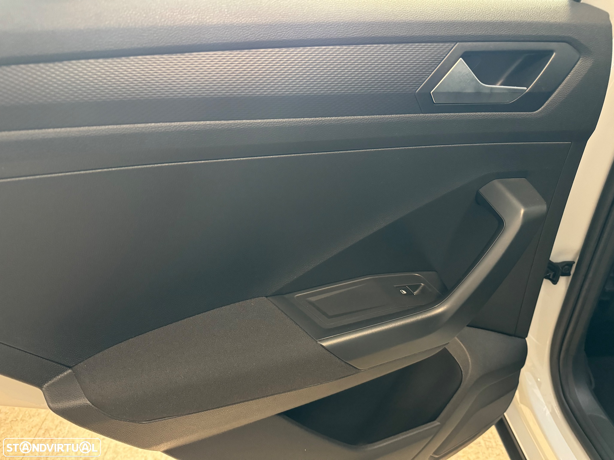 VW T-Roc 1.0 TSI Style - 9