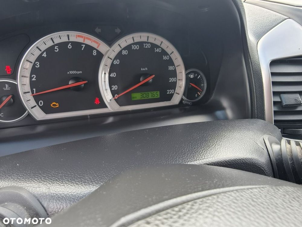 Chevrolet Captiva - 26