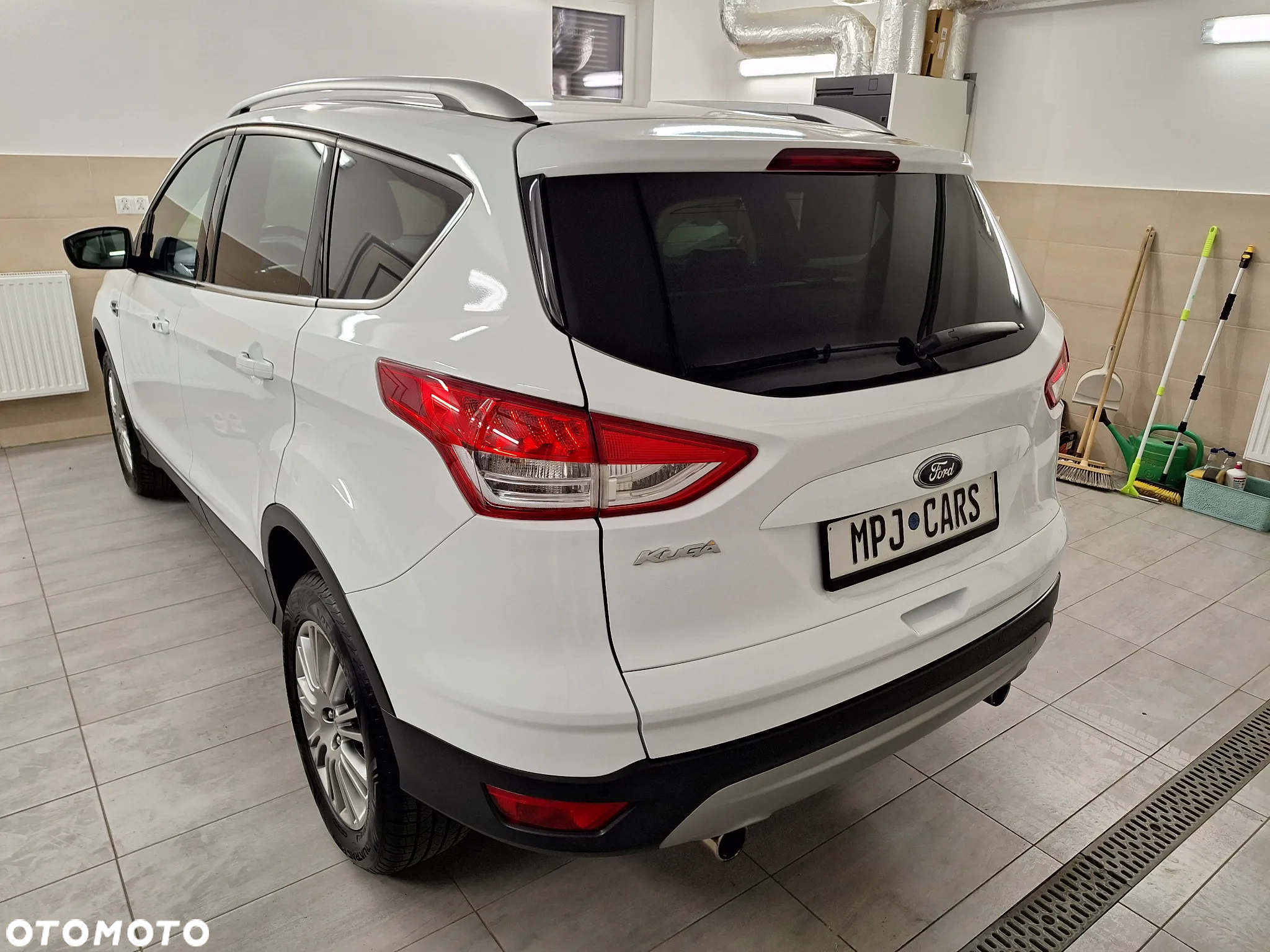 Ford Kuga 2.0 TDCi 4WD Titanium - 10