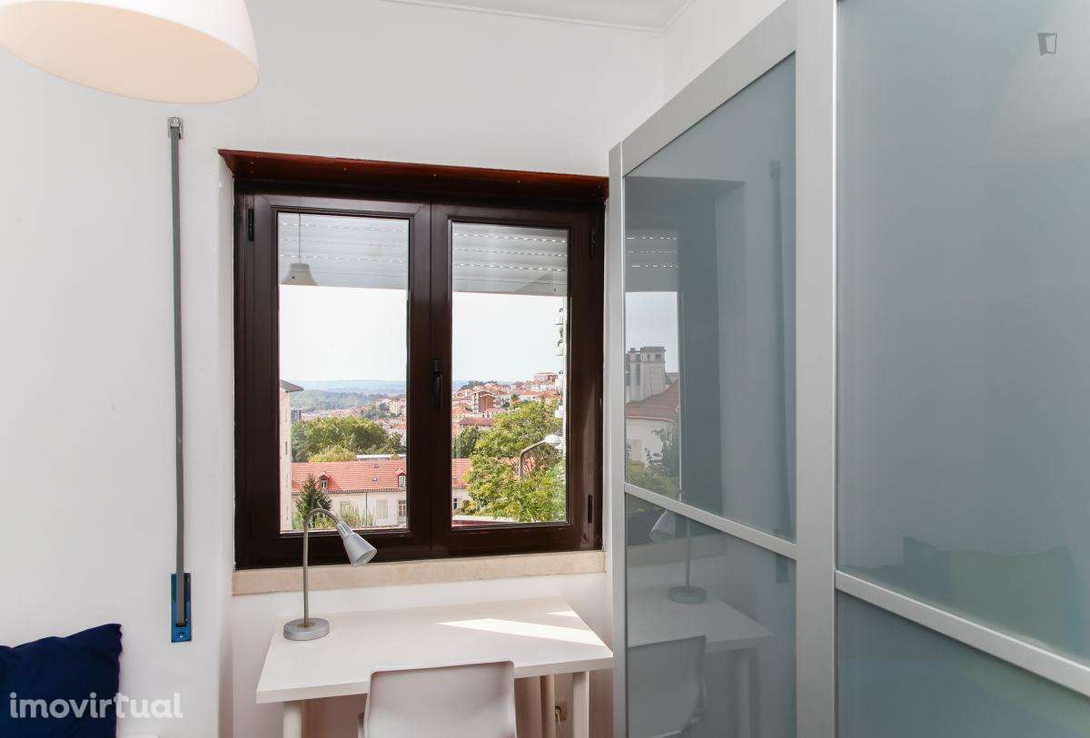 Quarto - localizado em Cidral Coimbra - Grande imagem: 5/21
