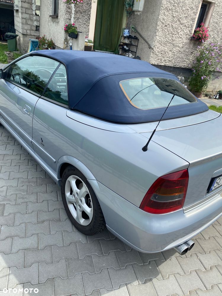 Opel Astra 2.2 Bertone - 7