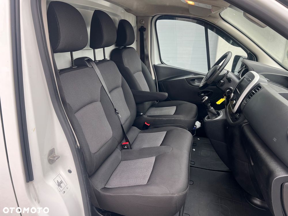 Renault TRAFIC L2H1 - 15