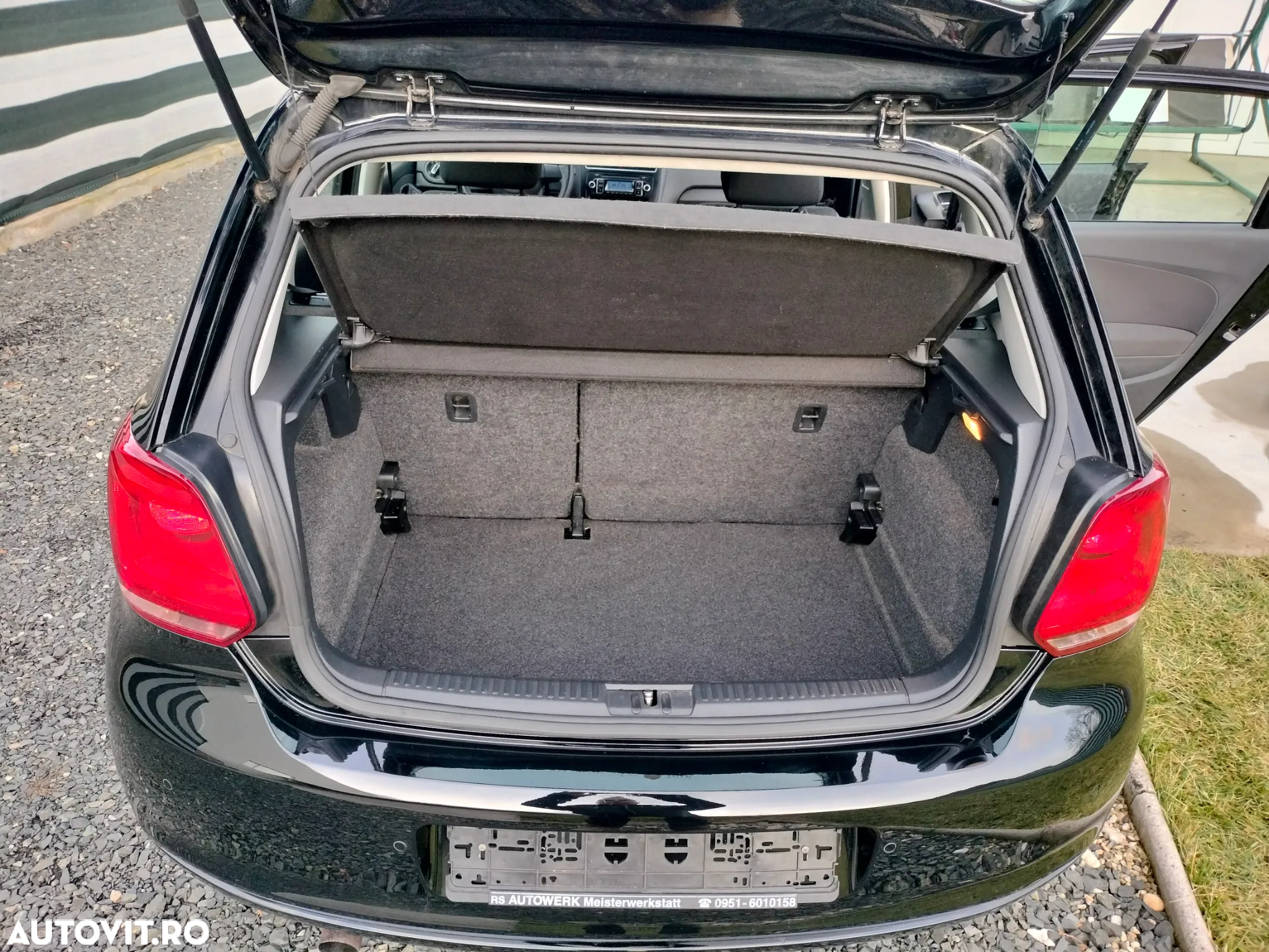 Volkswagen Polo 1.2 TSI Black/Silver Edition - 9
