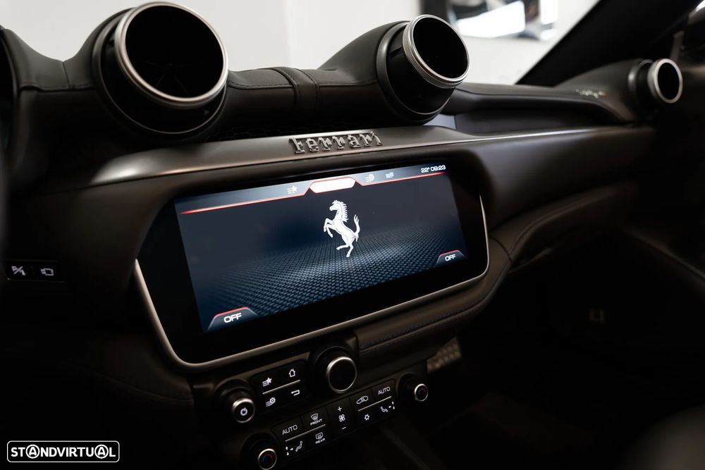 Ferrari Portofino M - 26