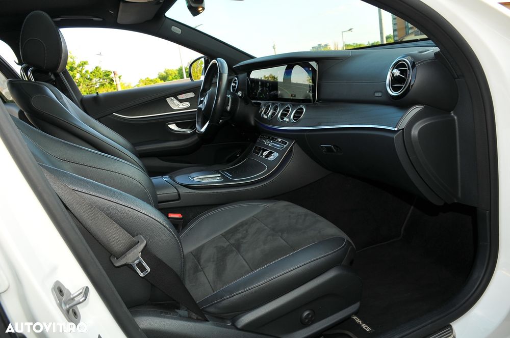 Mercedes-Benz E 300 Aut. - 11