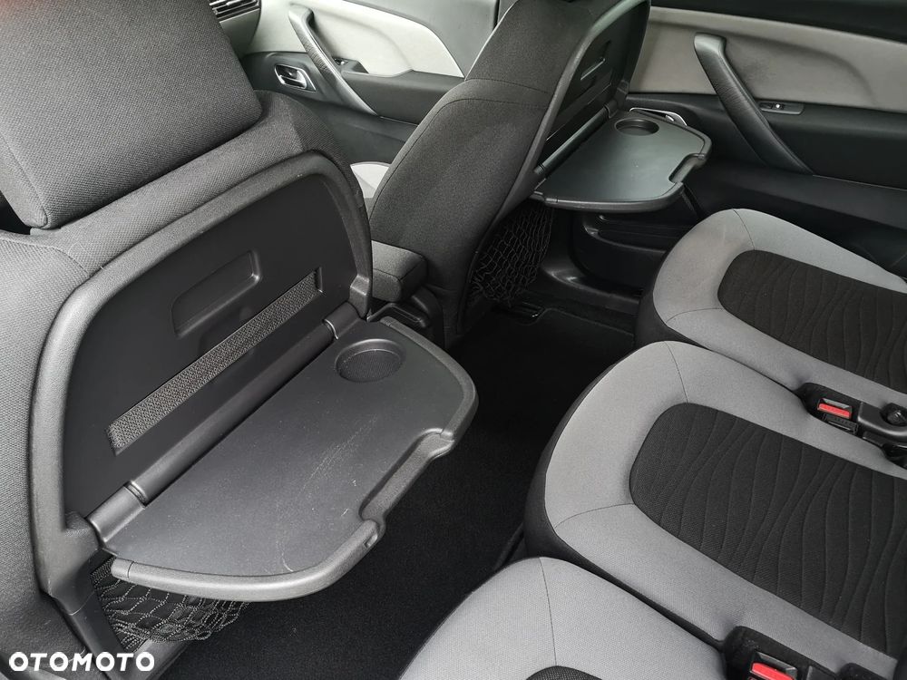 Citroën C4 Picasso e-HDi 115 ETG6 Intensive - 24
