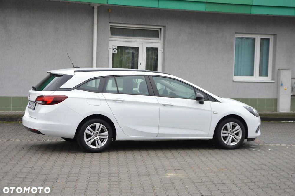 Opel Astra - 9
