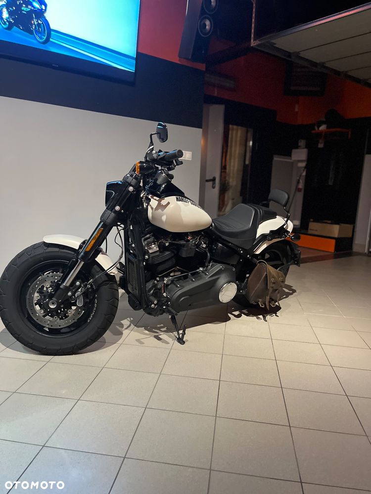 Harley-Davidson Softail Fat Bob - 5