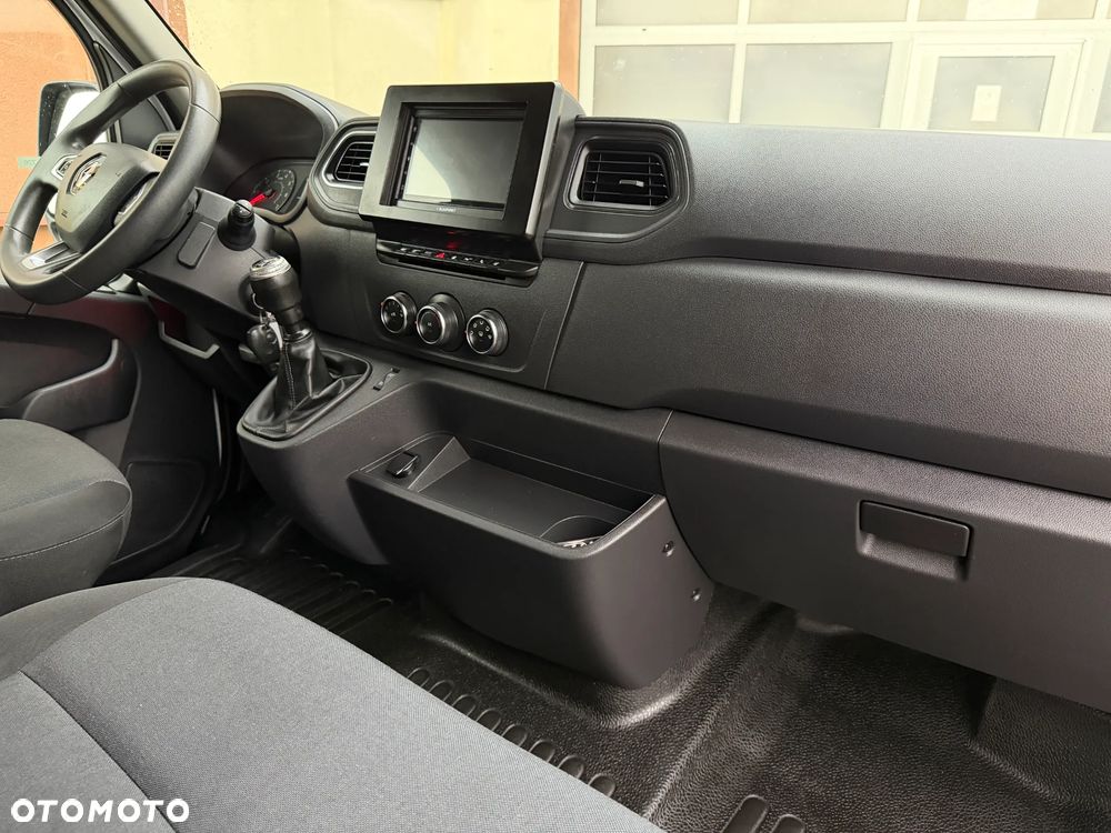 Renault Master L2H2 Winda - 32