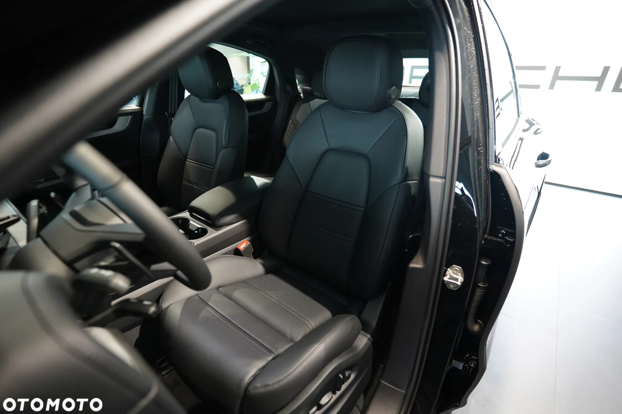 Porsche Cayenne E-Hybrid PHEV - 8
