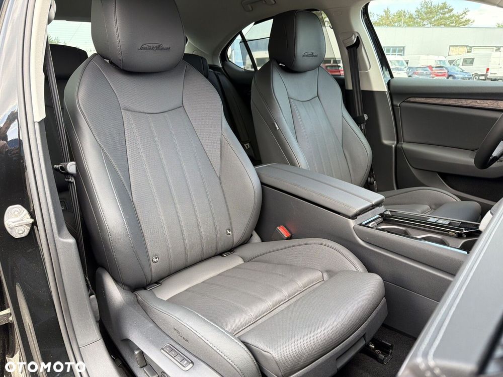 Skoda Superb 2.0 TDI SCR 4x4 L&K DSG - 19