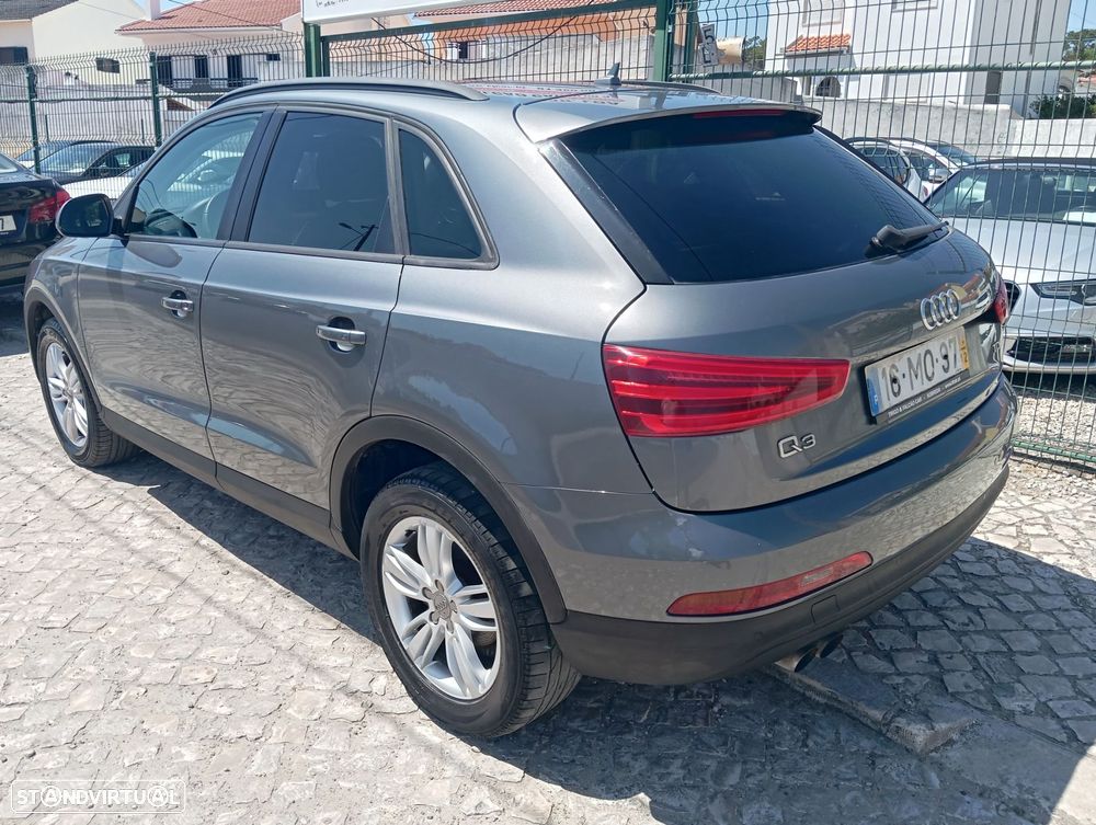 Audi Q3 2.0 TDI Attraction - 3