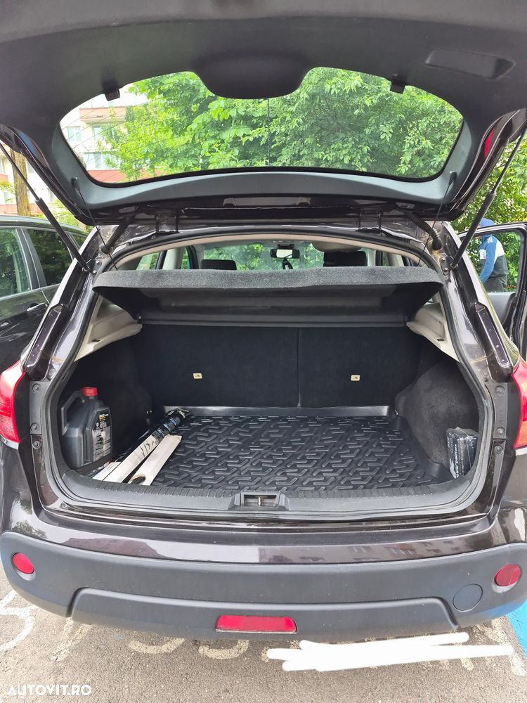 Nissan Qashqai - 5