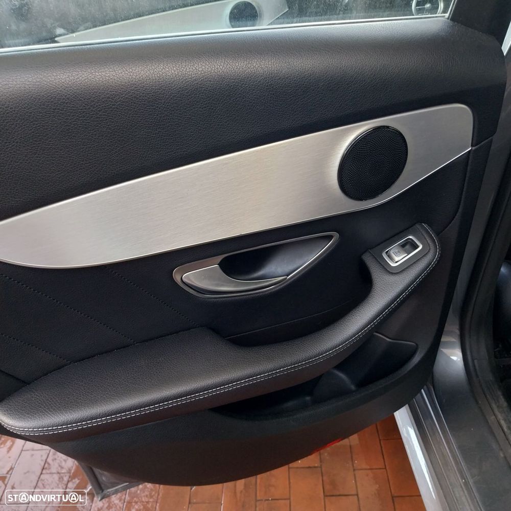 Mercedes-Benz C 200 d AMG Line - 12